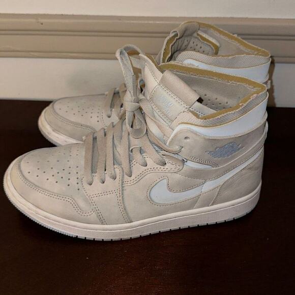 Jordan 1 High Zoom Air CMFT Grey Fog Women's Size 7.5 Sneakers - Picture 7 of 13